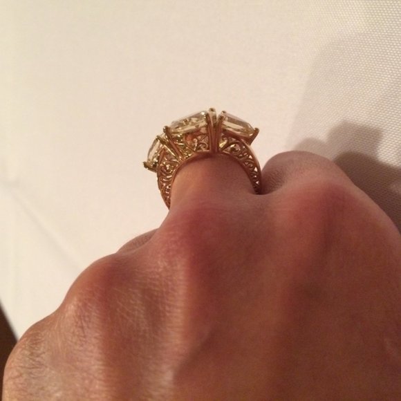 New Huge Real Labradorites in YG - Royale! - Picture 9 of 16